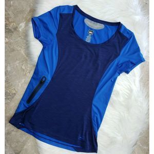 REI Blue Scoop Neck Athletic Top Stretch Sz XXS